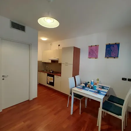 Casa Gaia - Lambrate Studi Appartement *